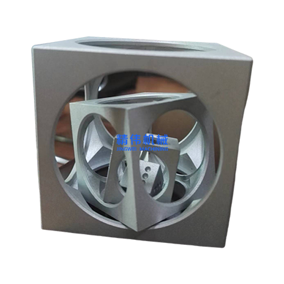 車床加(jiā)工的零(ling)件